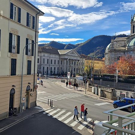 The Window On The Theatre And The Cathedral - Luxury Apartment Como Exterior foto